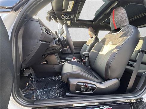 New 2026 MINI Cooper S image 4