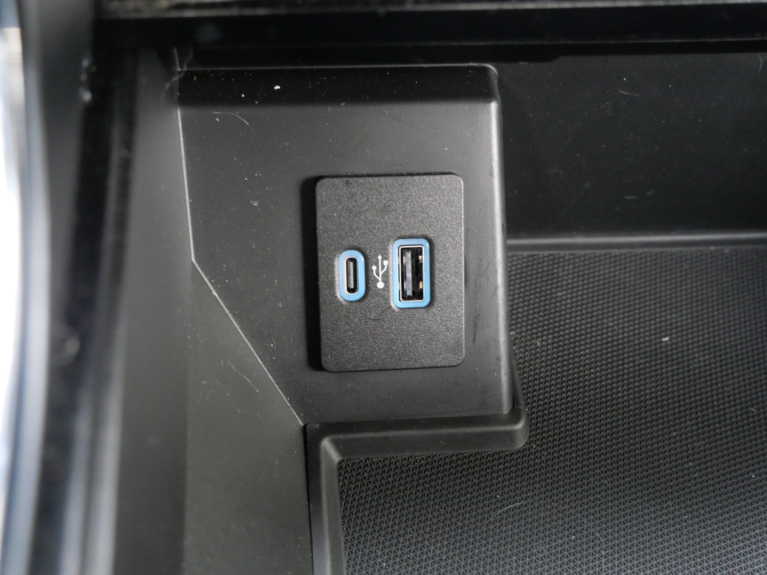 Used 2022 Ford F150 Lariat AWD/4WD image 35