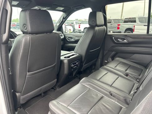 Used 2024 Chevrolet Tahoe LT AWD/4WD image 35
