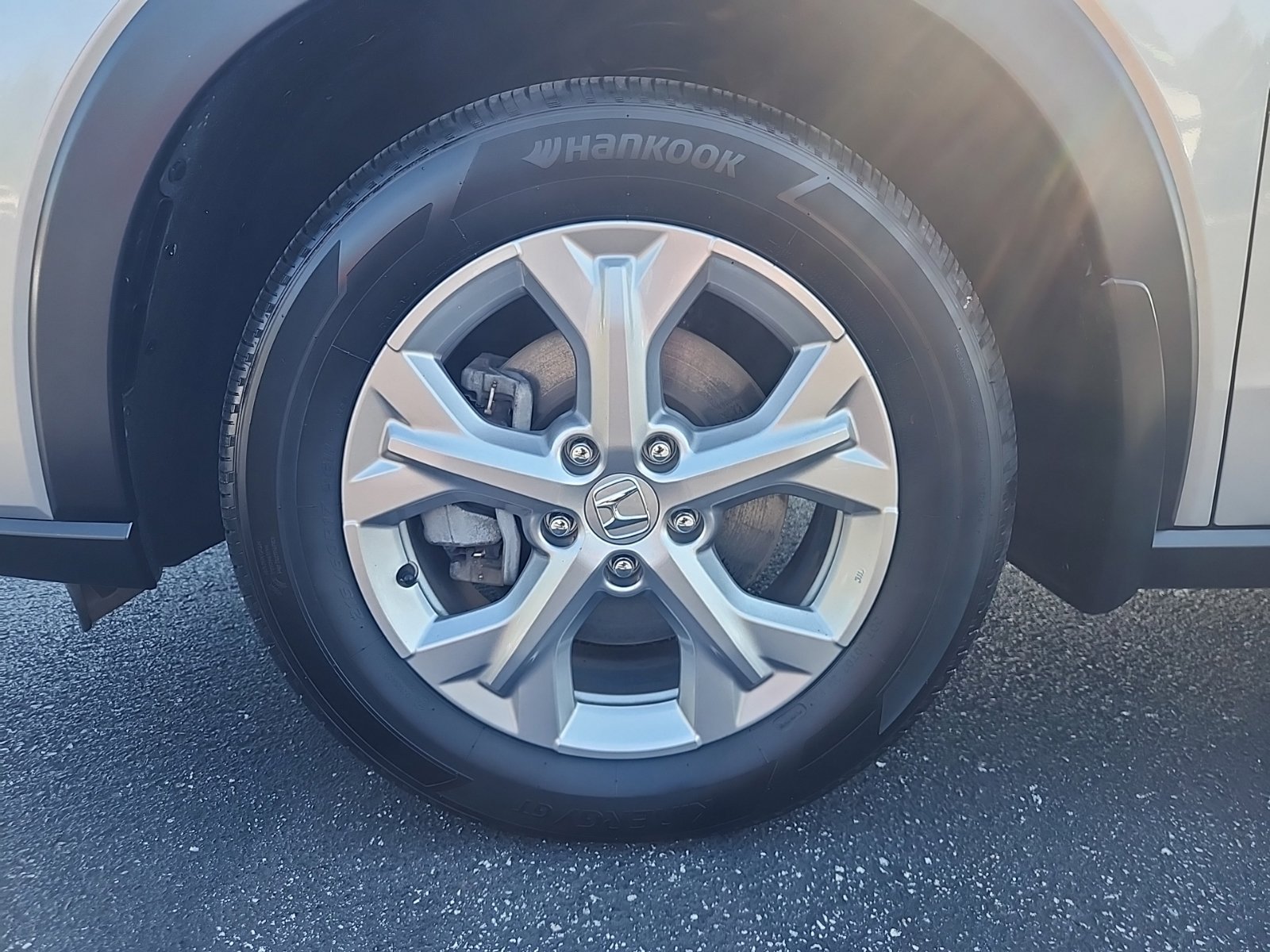 Used 2025 Honda HR-V LX image 12