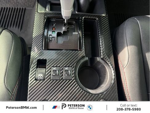 Used 2022 Toyota 4Runner TRD Off-Road Premium AWD/4WD image 23