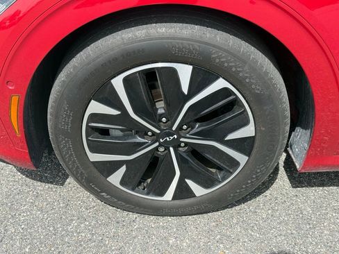 Used 2022 Kia EV6 GT-Line w/ GT-Line Suede Seat Package image 10