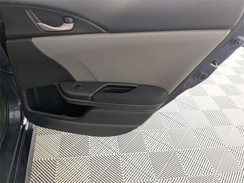 Used 2020 Honda Civic EX image 27
