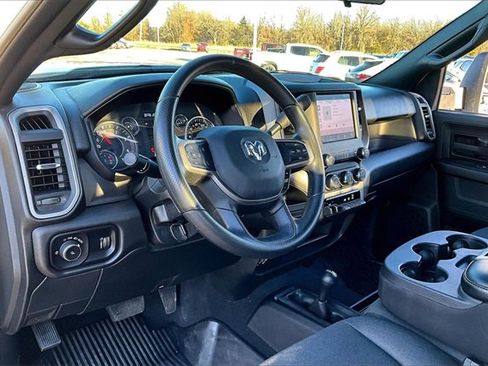 Used 2024 RAM 3500 Tradesman w/ Chrome Appearance Group image 18