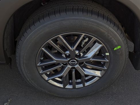 New 2026 Nissan Rogue S image 7