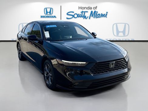 Used 2023 Honda Accord EX image 1