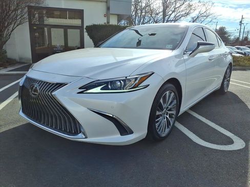 Used 2021 Lexus ES 350 w/ Premium Package image 5