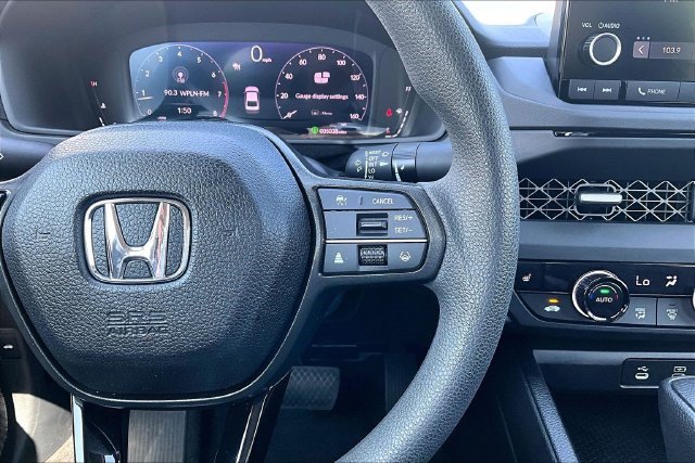 Certified 2025 Honda Accord SE image 12