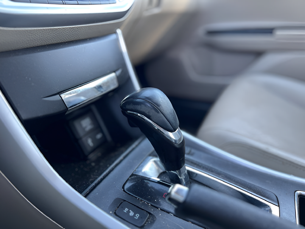 Used 2015 Honda Accord EX-L image 29