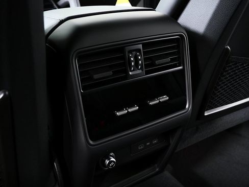 New 2026 Porsche Cayenne S image 21