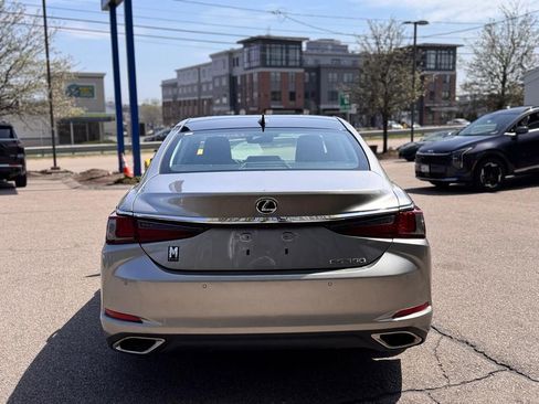 Used 2019 Lexus ES 350 Ultra Luxury FWD image 5