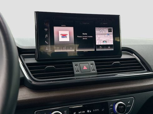 Used 2021 Audi Q5 Premium Plus w/ Premium Plus Package image 27