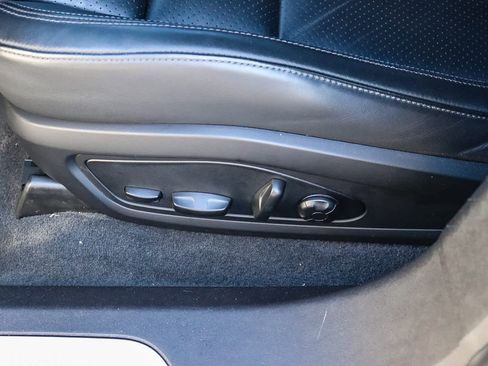 Used 2021 Porsche Taycan Turbo image 23