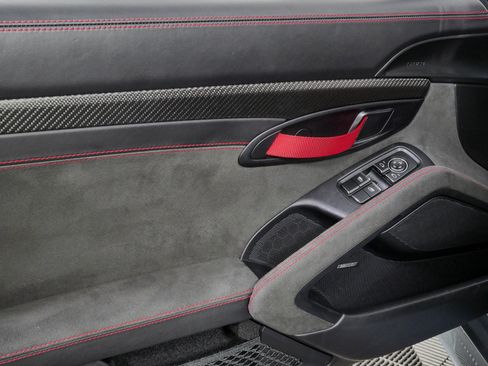 Certified 2024 Porsche 718 Boxster Spyder RS w/ Weissach Package RWD image 6