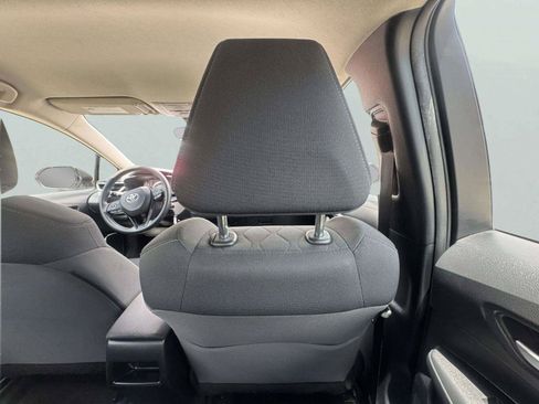 Used 2021 Toyota Corolla LE FWD image 55