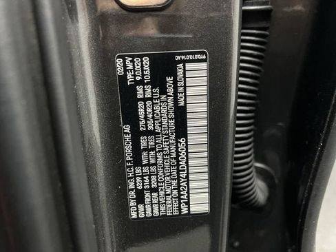 Used 2020 Porsche Cayenne AWD/4WD image 35