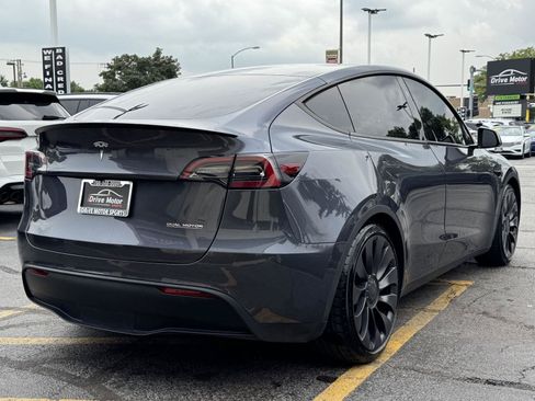 Used 2023 Tesla Model Y Performance AWD/4WD image 12