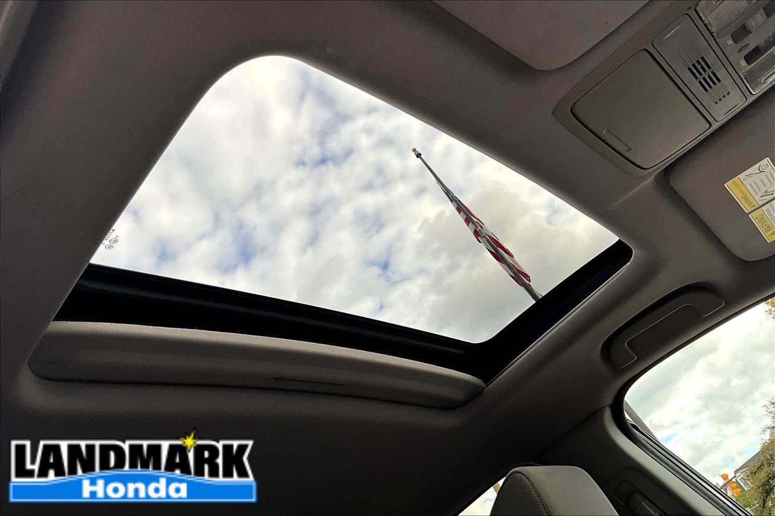 Used 2017 Honda CR-V EX image 17