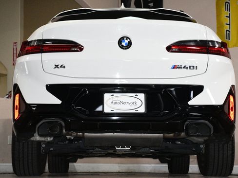 Used 2023 BMW X4 M40i AWD/4WD image 82
