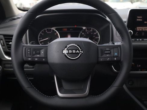 New 2026 Nissan Rogue SV image 8