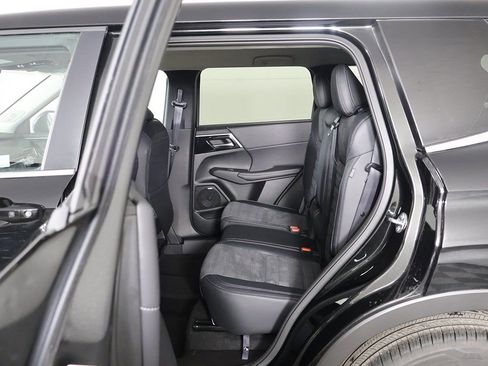 New 2026 Mitsubishi Outlander SE AWD/4WD image 33