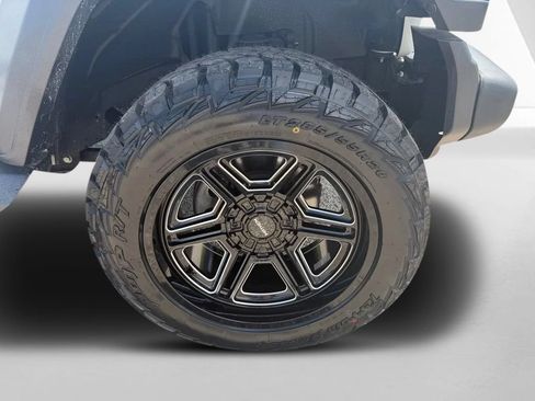 Used 2020 Jeep Wrangler Unlimited Sport AWD/4WD image 34