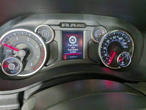 Certified 2025 RAM 2500 Big Horn image 23