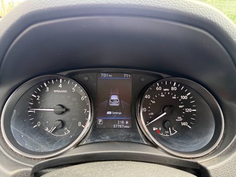 Used 2019 Nissan Rogue Sport S FWD image 16