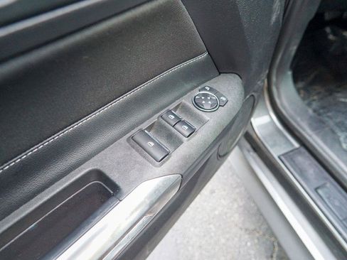 Used 2019 Ford Mustang Convertible RWD image 14