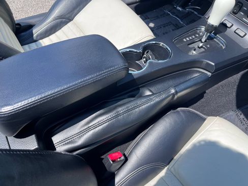 Used 2003 Ford Thunderbird RWD image 56