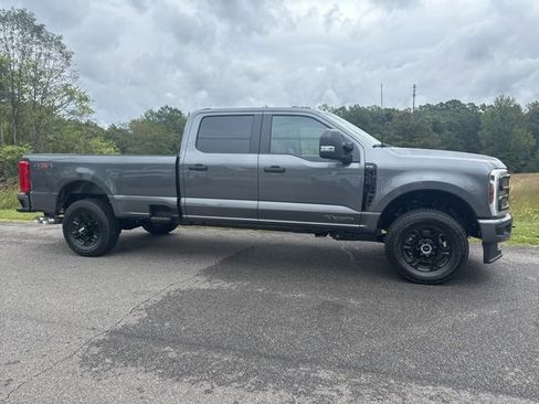 New 2026 Ford F350 XL image 2