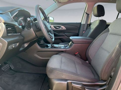 Used 2019 Chevrolet Traverse LS FWD image 19