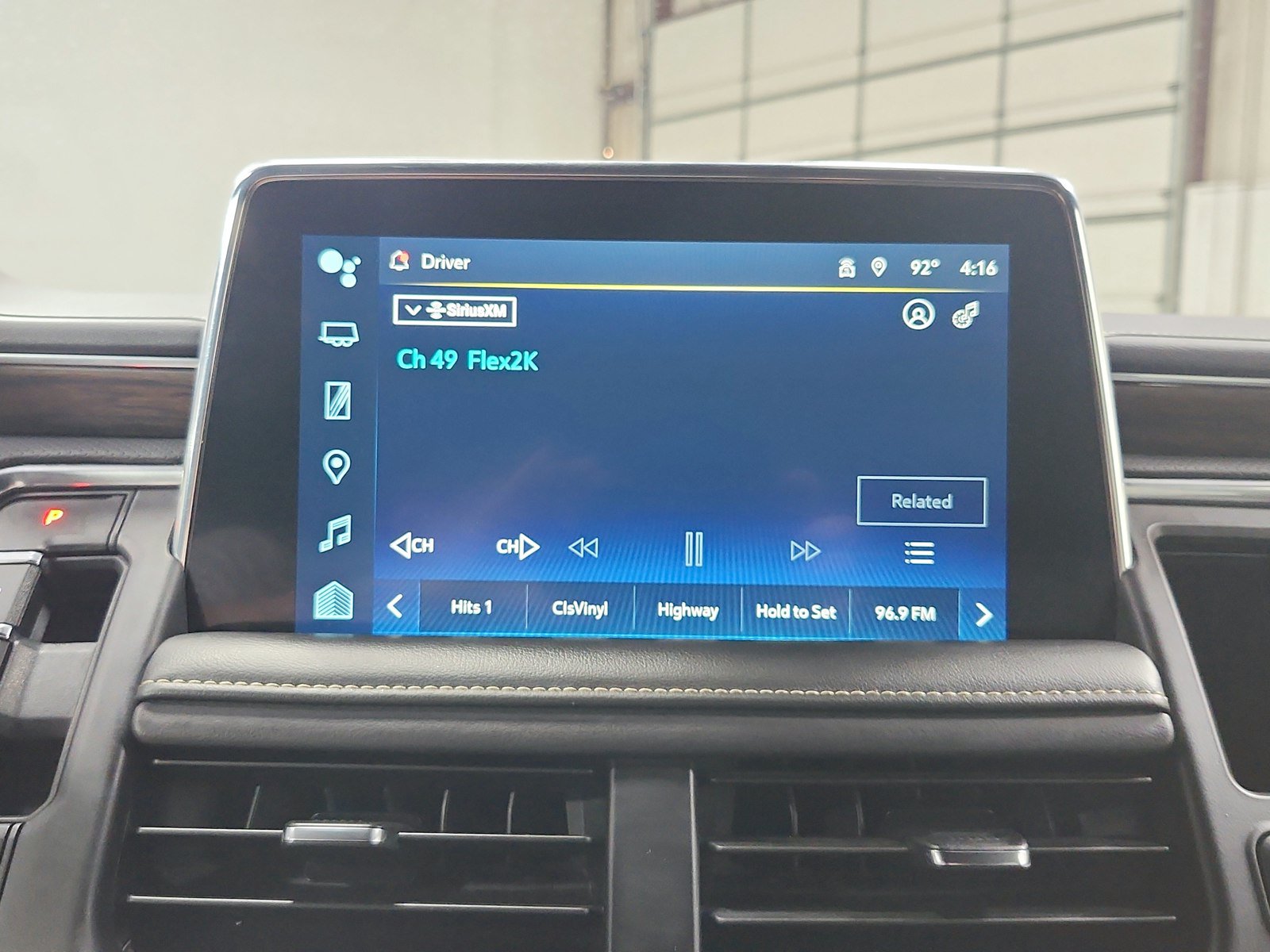 Used 2024 Chevrolet Tahoe Premier RWD image 27