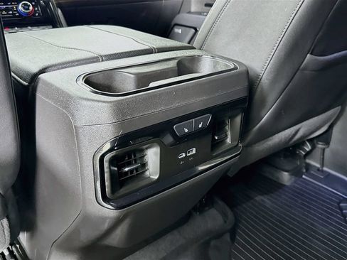 Certified 2025 GMC Sierra 1500 AT4 w/ AT4 Premium Package AWD/4WD image 30