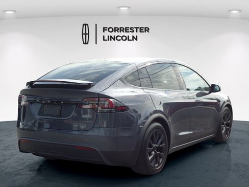 Used 2023 Tesla Model X AWD/4WD image 3