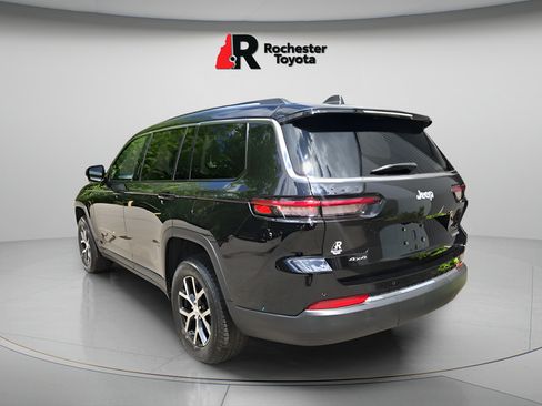 Used 2023 Jeep Grand Cherokee L Limited AWD/4WD image 5