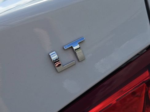 Used 2024 Chevrolet Malibu LT FWD image 8