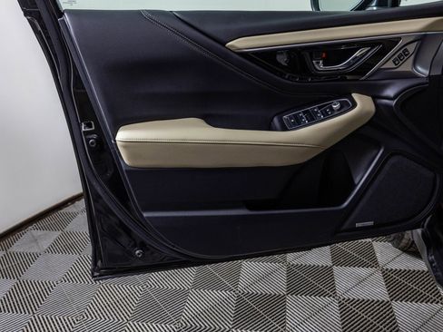 Used 2025 Subaru Outback Limited w/ Popular Package #2 image 31