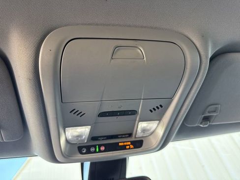 Used 2023 Chevrolet Blazer LT w/ Convenience Package image 26