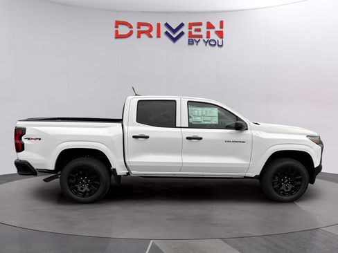 New 2026 Chevrolet Colorado W/T w/ WT Custom Package AWD/4WD image 6