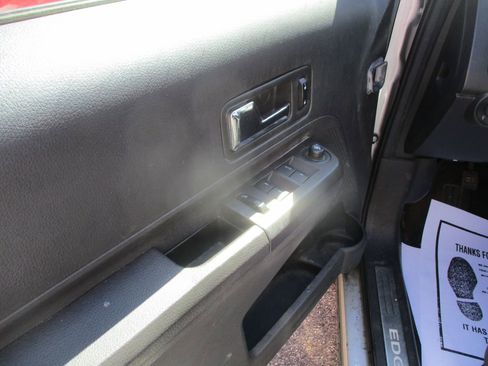 Used 2009 Ford Edge SEL image 11