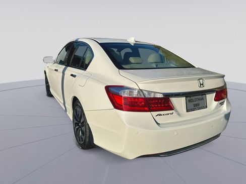 Used 2014 Honda Accord Touring image 27