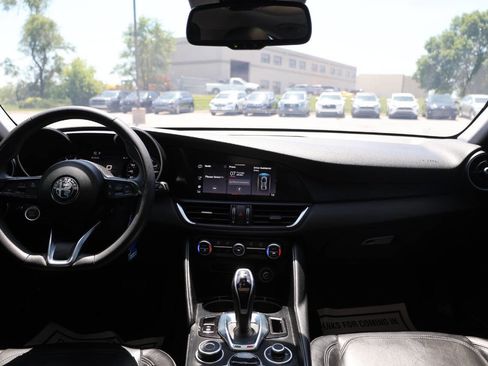 Used 2020 Alfa Romeo Giulia AWD w/ Cold Weather Package image 13