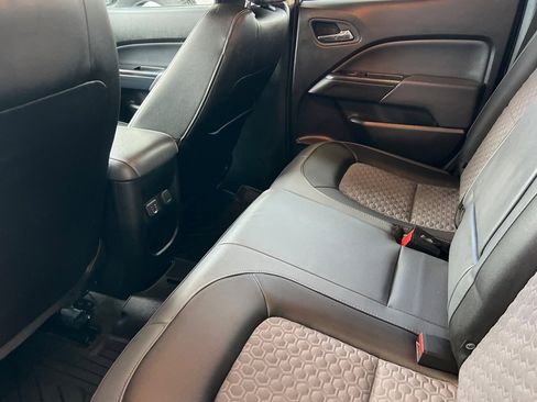 Used 2020 Chevrolet Colorado Z71 image 9