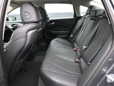 Used 2023 Acura TLX FWD image 23
