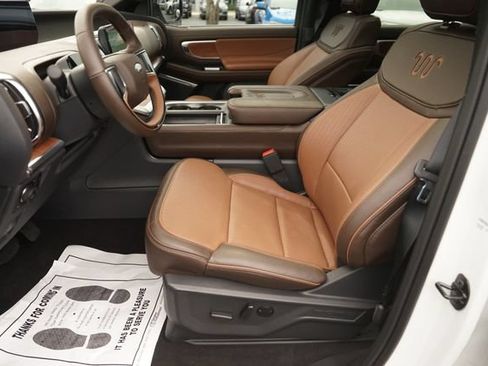 Certified 2025 Ford Expedition King Ranch AWD/4WD image 9