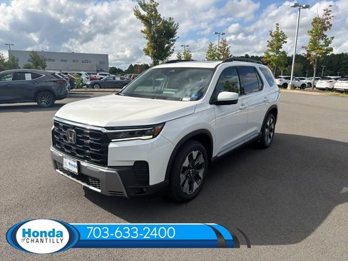 New 2026 Honda Pilot Elite image 3