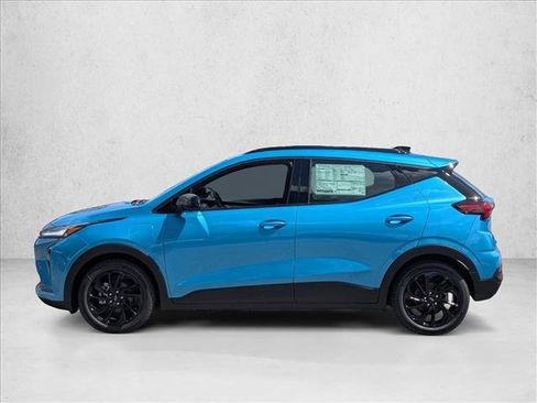 New 2027 Chevrolet Bolt RS w/ Technology Package FWD image 5