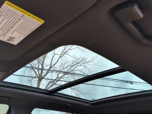 Used 2024 Cadillac Escalade Sport w/ LPO, ONYX Package image 19