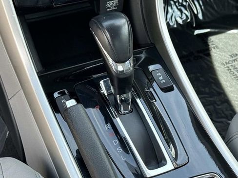 Used 2016 Honda Accord EX-L image 23